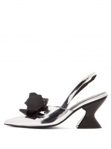 MARQUES’ALMEIDA Point-toe metallic leather slingback pumps ~ silver slingbacks ~ chunky sculptured heel - flipped