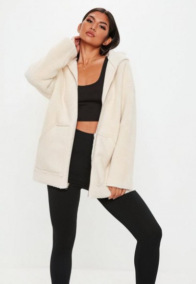 MISSGUIDED cream reversible zip through borg jacket – casual autumn coats – luxe style