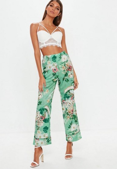 MISSGUIDED green floral wide leg trousers / flower printed pants - flipped