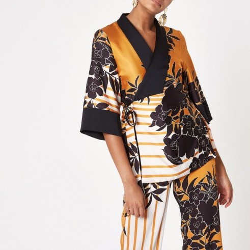 River Island Orange print kimono wrap top | oriental inspiration - flipped