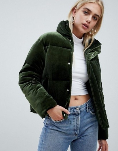 ASOS DESIGN ultimate puffer in velvet with funnel neck in green – casual luxe winter jacket - flipped