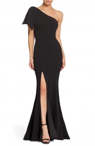 DRESS THE POPULATION Georgina One-Shoulder Black Crepe Gown ~ event glamour