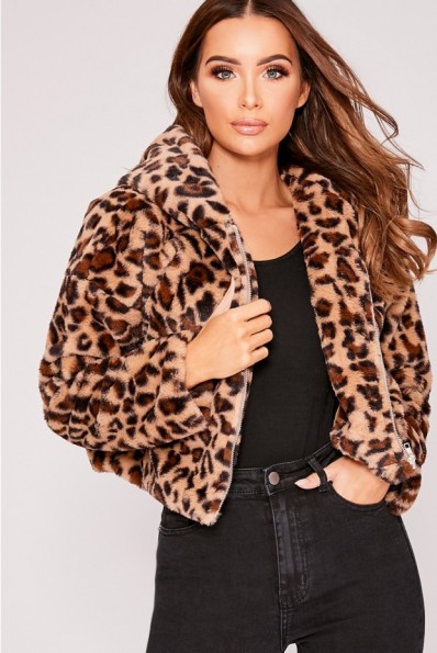 IN THE STYLE IVY LEOPARD FAUX FUR HOODED CROPPED JACKET – luxe style animal print jacket
