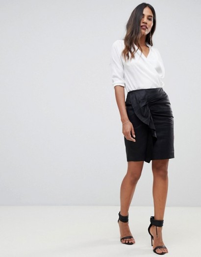 Y.A.S Ruched Detail Leather Mini Skirt in Black