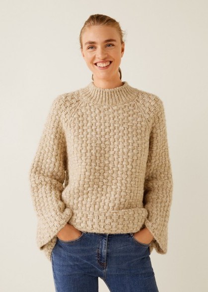 MANGO Chunky-knit sweater in Ecru – FIELD | oversized neutral jumper - flipped