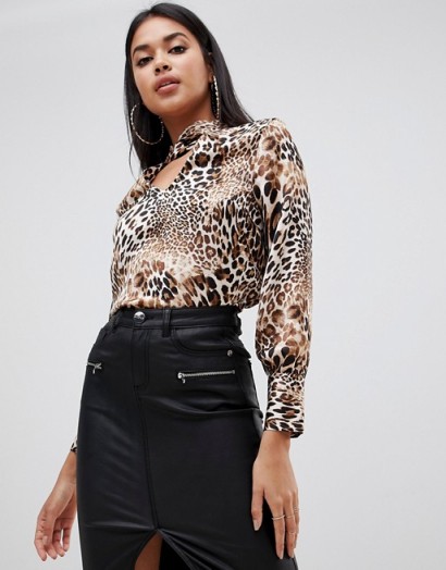 Lipsy choker collar blouse in leopard print
