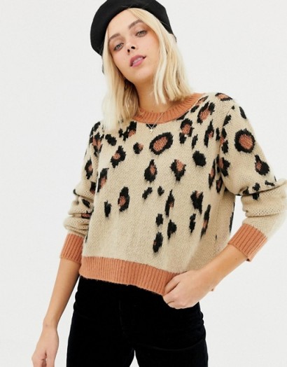 Miss Selfridge jumper in leopard – animal print knitwear