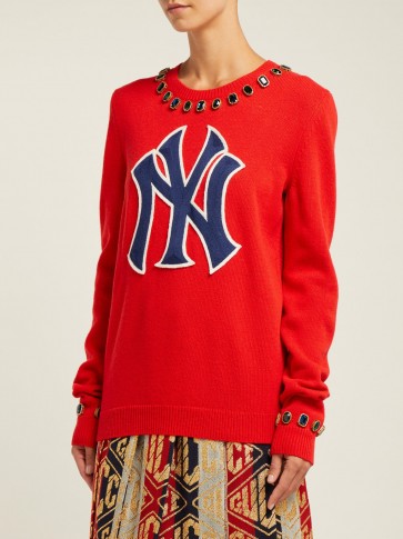 GUCCI NY Yankees crystal-embellished red wool sweater | logo appliqué jumper
