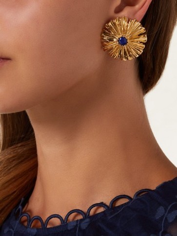 AURÉLIE BIDERMANN Sofia gold-plated and blue lapis lazuli flower earrings - flipped
