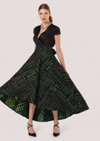 Closet GOLD Black Geometric 2-in-1 Hi-Low Maxi Dress – vintage style fit and flare – metallic geo prints