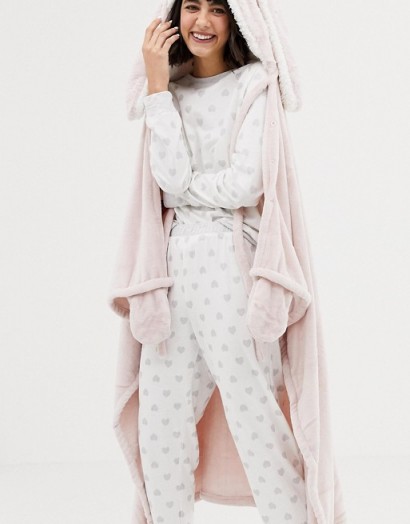 Oysho rabbit dressing gown in pink – sweet Xmas gift