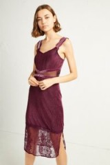 FRENCH CONNECTION SARELLE OTTOMAN VELVET JERSEY STRAPPY DRESS in Black Grape