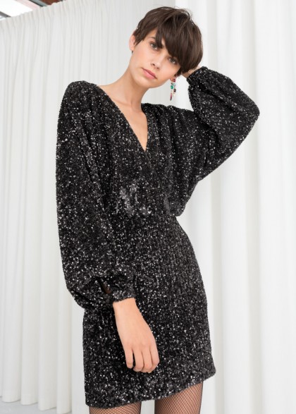 & other stories Sequin Mini Wrap Dress in black – shimmery party dresses
