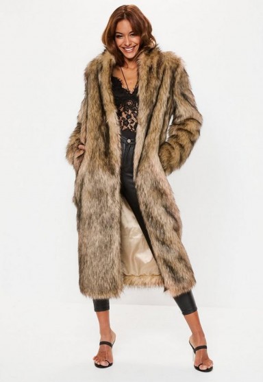 MISSGUIDED tan tipped faux fur maxi coat – shades of brown
