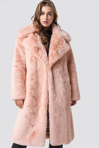 Hannalicious x NA-KD Belted Faux Fur Midi Coat Pink | winter luxe