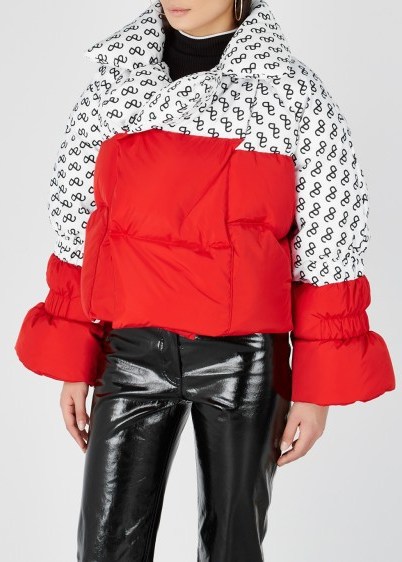 SAKS POTTS Star logo-print quilted shell jacket ~ snugly puffy jackets - flipped