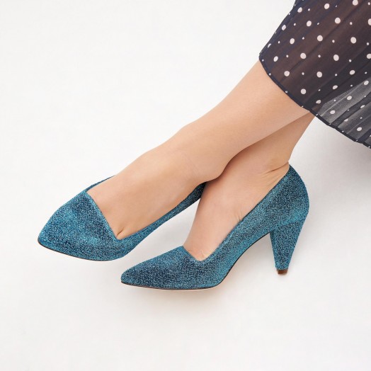 L.K. BENNETT CLEM AQUA COURTS / blue cone shaped heels / vintage look court shoes