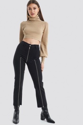 Chloé B x NA-KD Cropped Zipper Jeans Black | zip detail denim - flipped