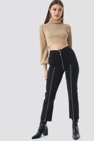 Chloé B x NA-KD Cropped Zipper Jeans Black | zip detail denim