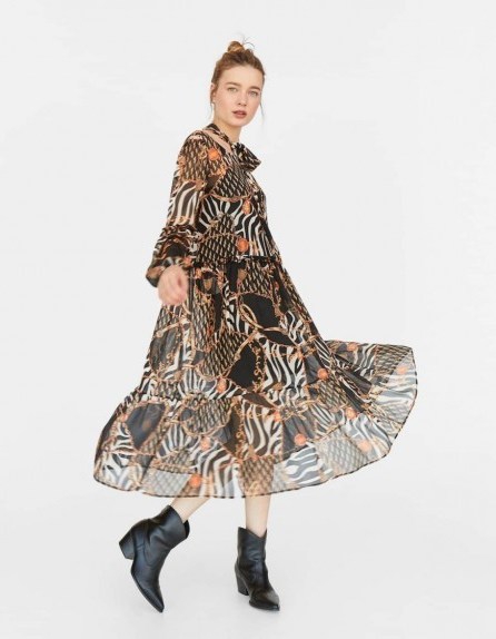 stradivarius Long printed dress – chain prints - flipped