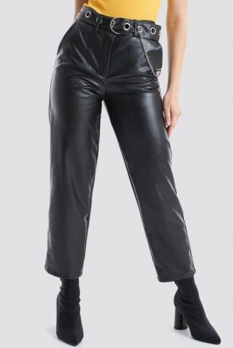 Chloé B x NA-KD Pu Leather Belted Pants Black | cropped trousers - flipped