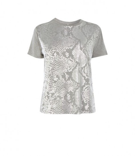 KAREN MILLEN Snakeskin Print T-Shirt in Silver ~ casual glamour - flipped