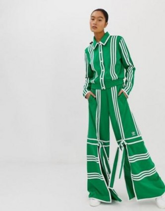 adidas Originals x Ji Won Choi split front track pants in green – sporty wide leg trousers