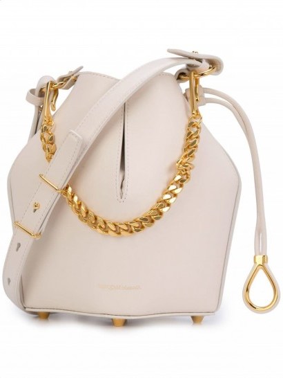 ALEXANDER MCQUEEN bucket chain shoulder bag in off-white / small neutral leather bags - flipped