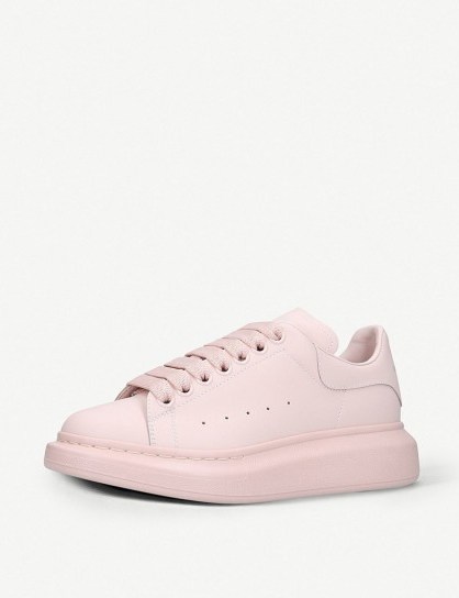 ALEXANDER MCQUEEN Runway leather trainers in pale pink - flipped