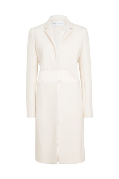 Amanda Wakeley Cream Sculpted Tailoring Crombie Coat – as worn by Meghan Markle attending a gala at the Natural History Museum in London, 12 February 2019 | celebrity coats | royal fashion