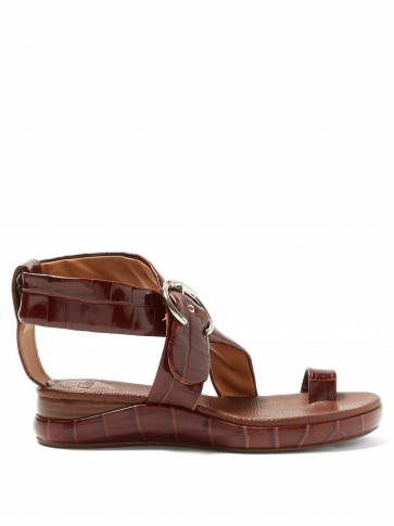 CHLOÉ Crocodile-embossed brown leather sandals ~ summer vacation footwear