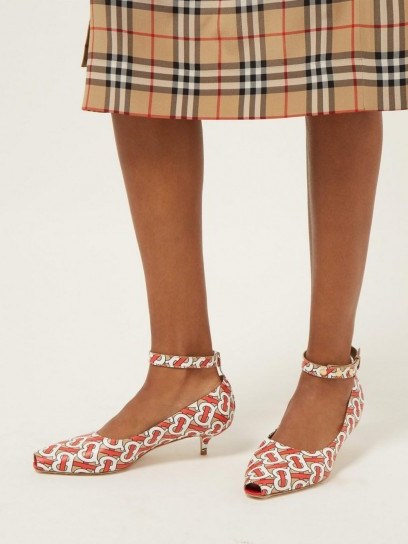 BURBERRY Dill logo-print leather pumps - flipped