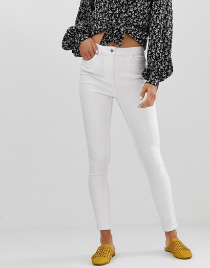 Vero Moda skinny jean in bright white - flipped