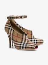 Burberry Beige Vintage Check Peep-Toe Pumps / high front ankle strap courts