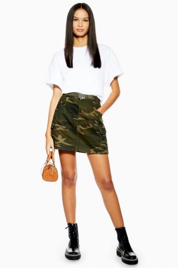 TOPSHOP Camouflage Belt Skirt in Khaki / camo mini