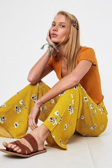 Dot & X Madison Floral Print Trousers in Yellow - flipped