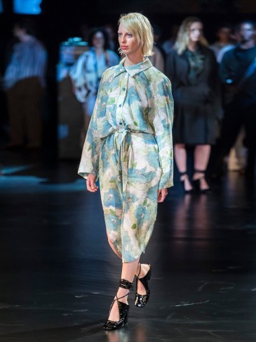 RUNWAY LEMAIRE Floral-print silk-blend cloqué shirtdress | Matches Fashion