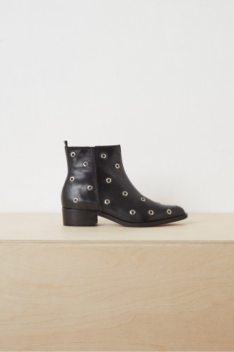 FRENCH CONNECTION VALERA EYELET ANKLE BOOTS Black