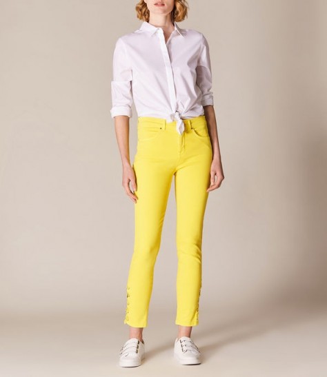 Karen Millen Yellow Skinny Jeans ~ summer denim ~ casual day look