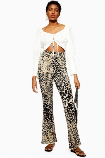TOPSHOP Animal Print Plisse Flares / flared trousers - flipped