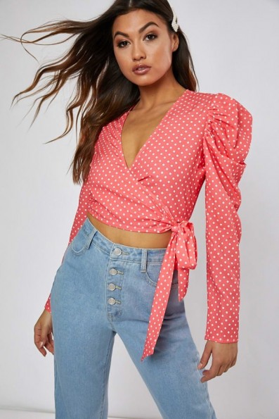 LORNA LUXE ‘DON’T SPEAK’ POLKA DOT ROSE WRAP TOP – pink puff sleeved blouse