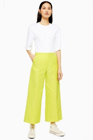 Topshop Boutique Neon Awkward Cropped Trousers in Yellow | crop leg summer pants - flipped