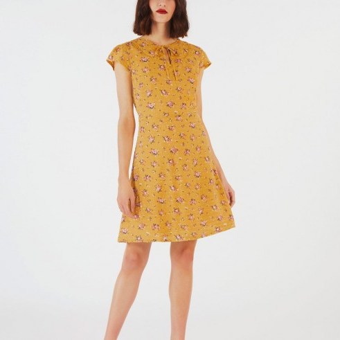 POSEY DOBBY TEA DRESS | Cath Kidston | made from textured crepe fabric with a form-fitting shape that fastens with a back zip and is finished with a tie keyhole neckline, delicate lace trim and frill cap sleeves - flipped