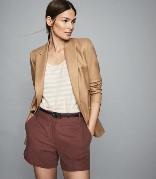 REISS LYLA TAILORED SHORTS MAHOGANY ~ reddish-brown summer clothing