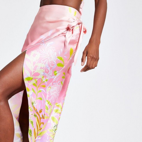 RIVER ISLAND Pink floral wrap skirt – evening luxe