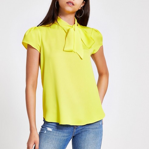 River Island Yellow tie neck short sleeve blouse | vintage style blouses