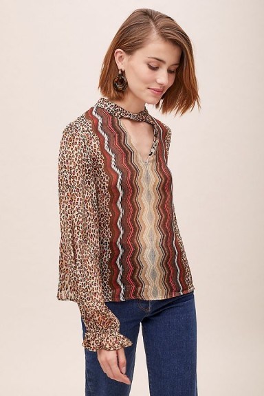Conditions Apply Mixed-Print Peasant Blouse Brown Motif / front cut-out top - flipped