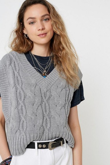 UO Ollie Oversized Jumper Vest in Grey | slouchy knitted tank - flipped