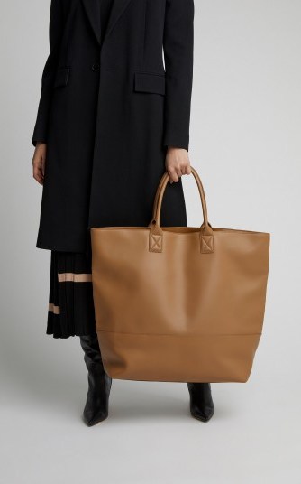 Bottega Veneta Cabat Oversized Leather Tote in Brown ~ big bags ~ large accessories - flipped