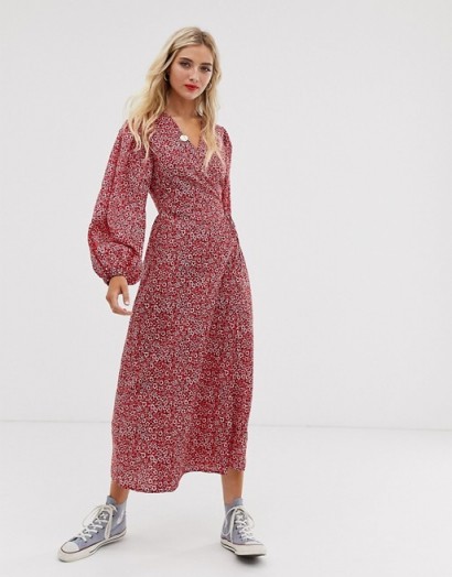 Glamorous midaxi wrap dress in red ditsy floral – casual weekend summer style